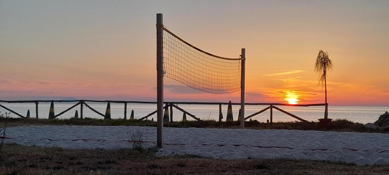 Voi Le Muse Essentia Hotel Zambrone Bagian luar foto